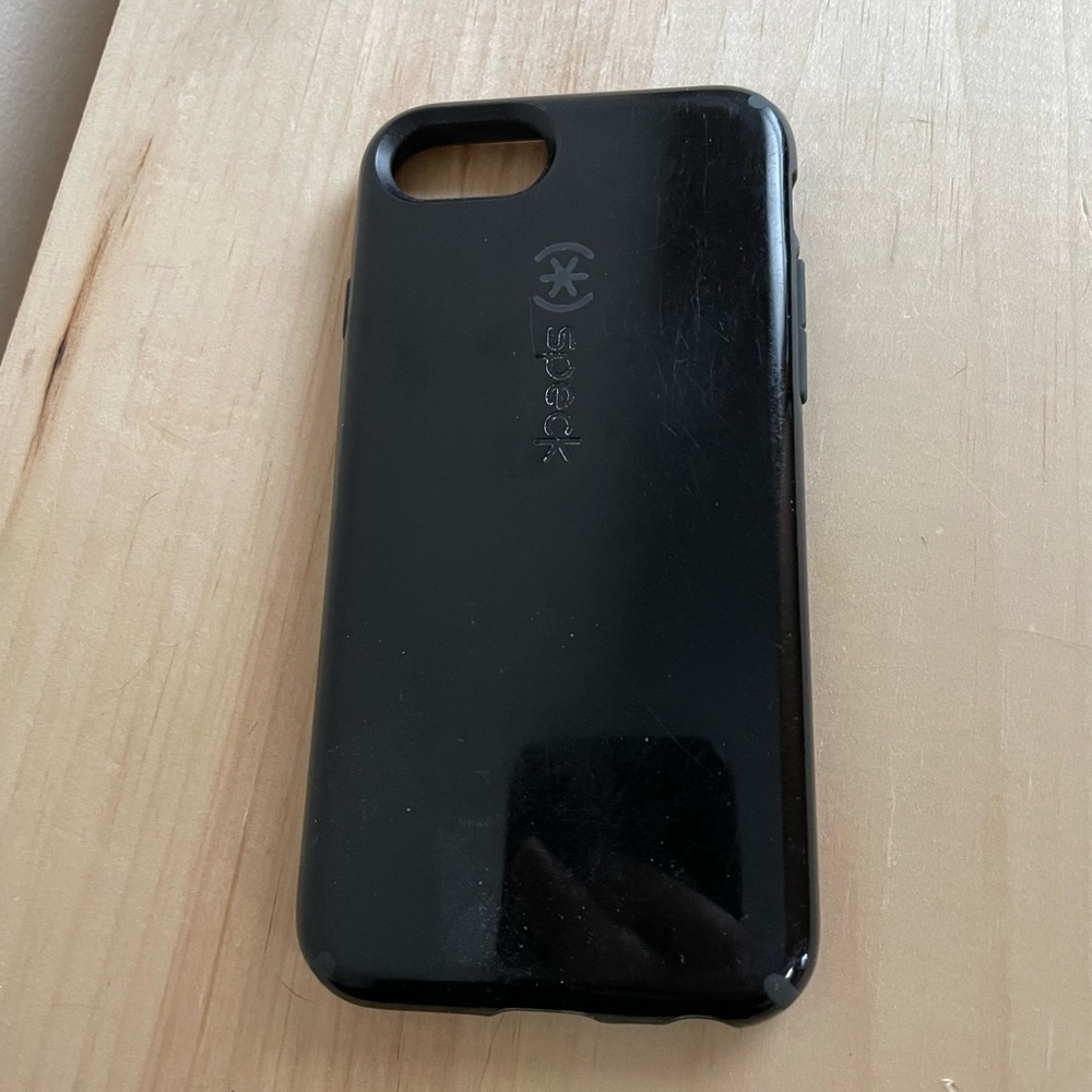 Speck black gray iPhone 8 iPhone 7 phone case SE